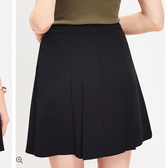 ✨new✨LOFT Pleated Pocket Skirt - Picture 4 of 9